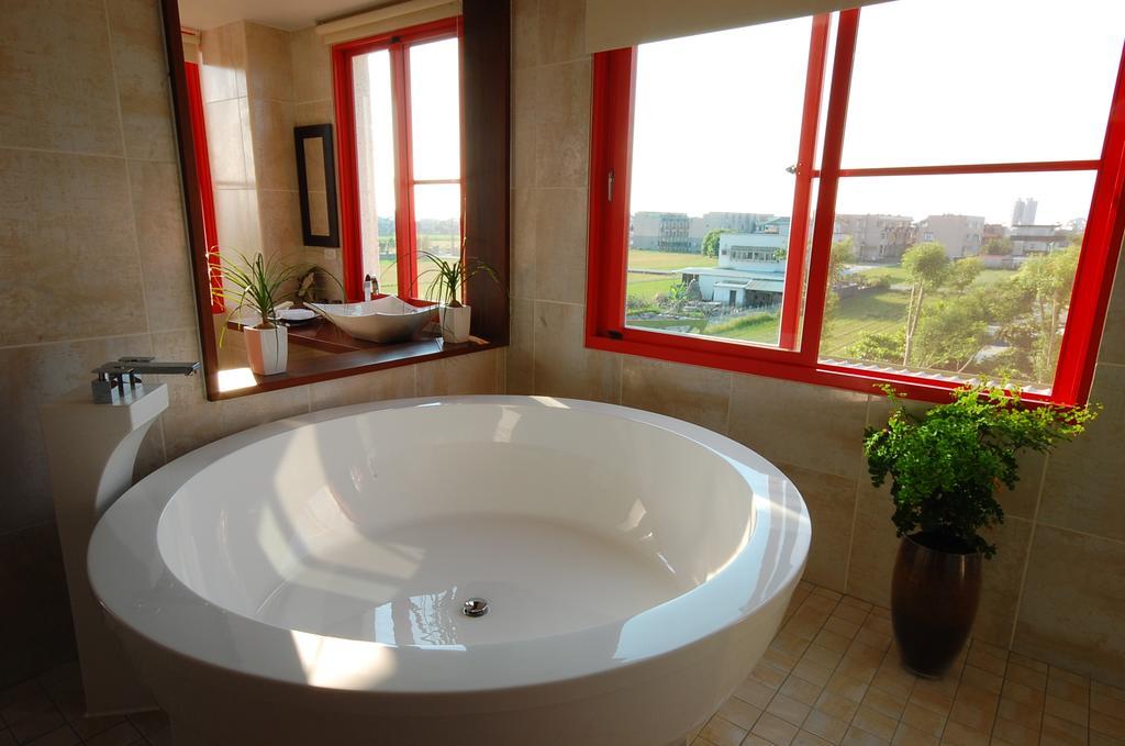 March 3 B&B Yilan Luodong Bagian luar foto